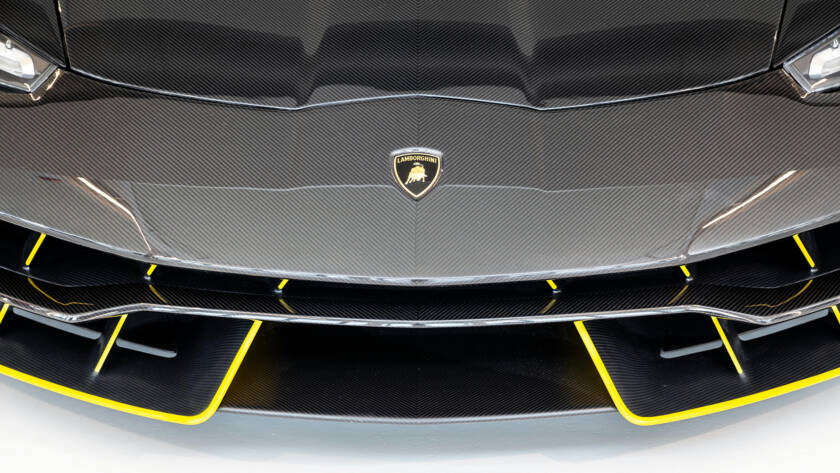 Carbon Fiber - Lamborghini
