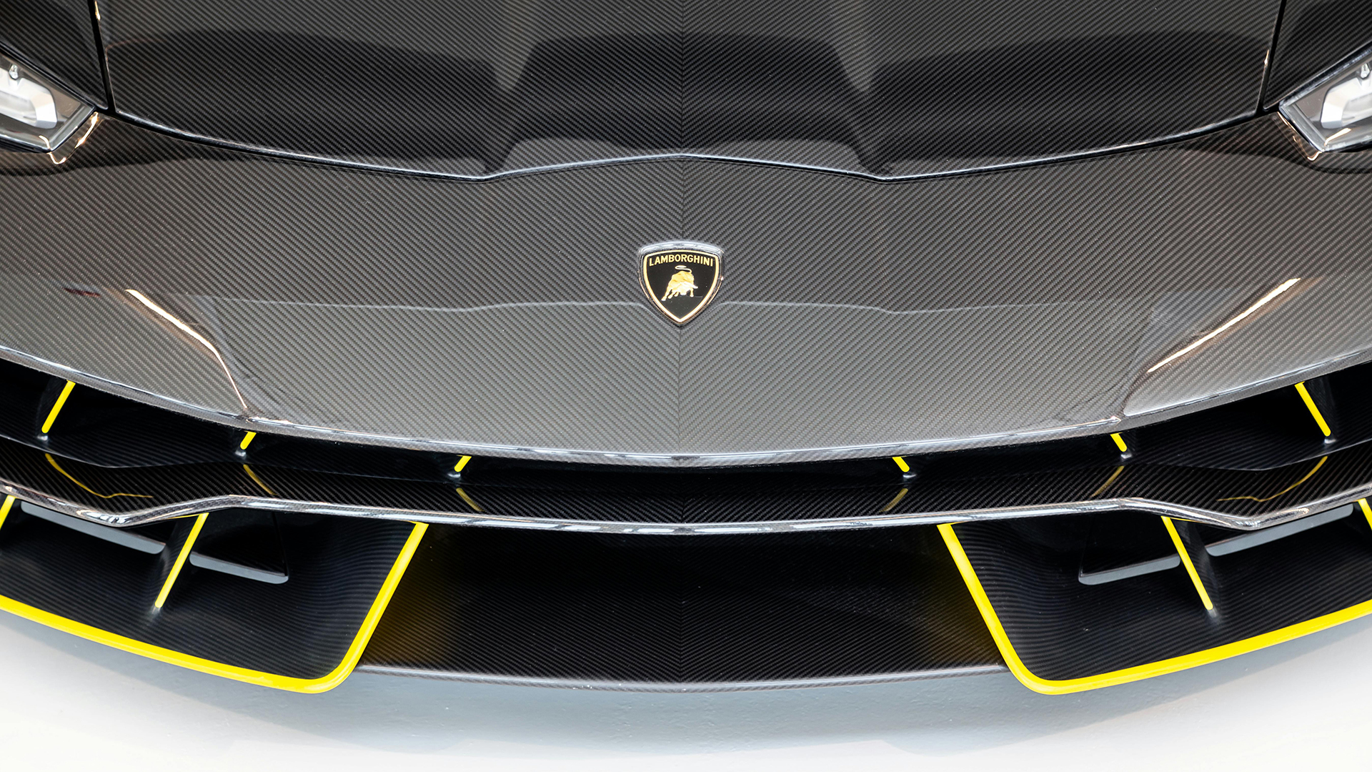 Carbon Fiber - Lamborghini